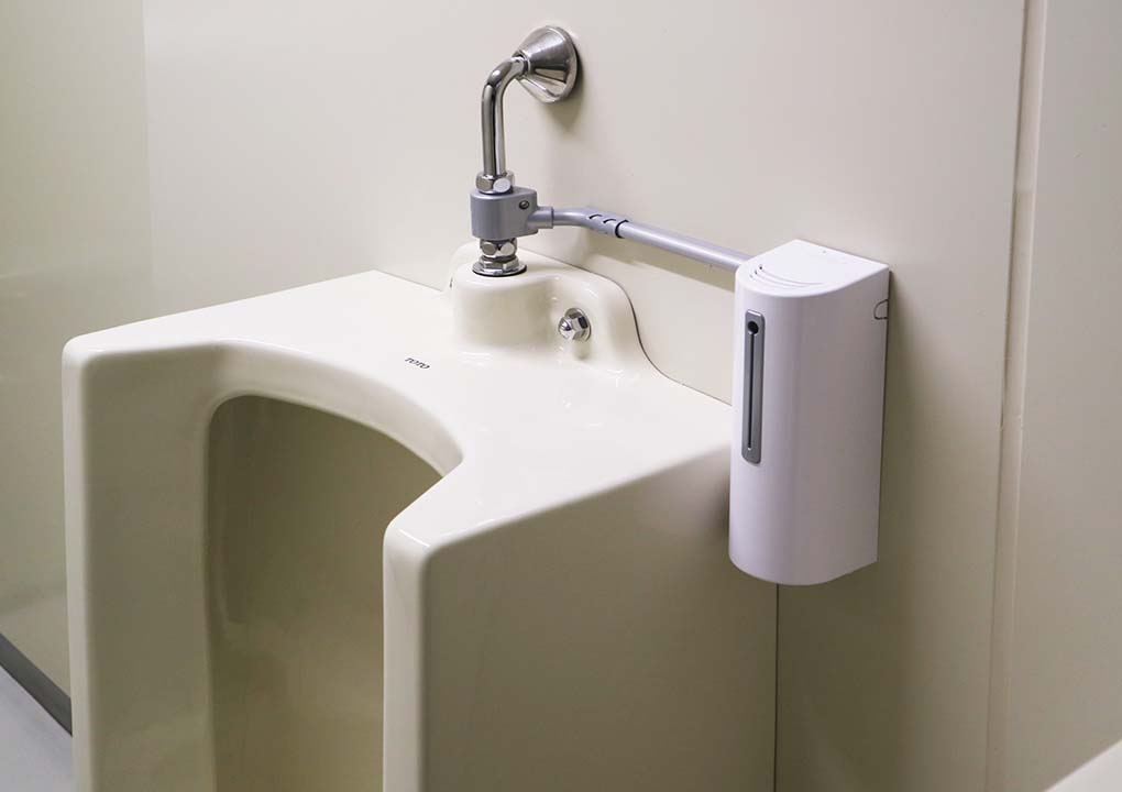 ステラバイス（小便器用尿石付着防止装置）"